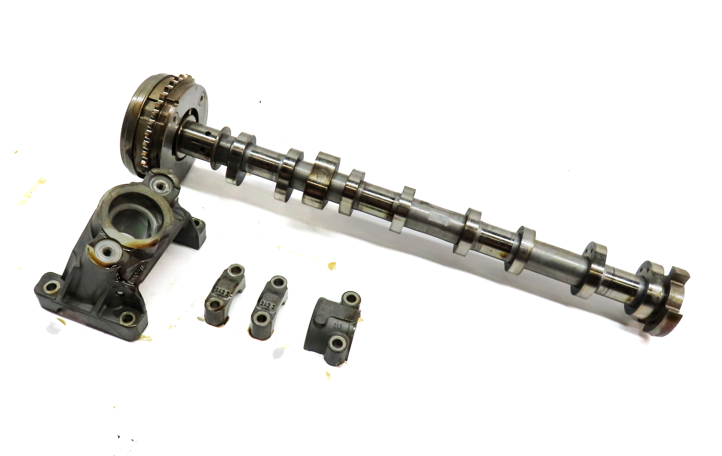 17-21 BMW 2 3 4 5 7 SERIES X3 F22 F30 F32 G01 G11 G30 2.0L B48 EXHAUST CAMSHAFT — exact item pictured